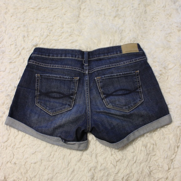 Abercrombie & Fitch Jean Shorts - Picture 2 of 2